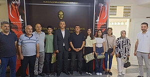 Alaca’da LGS başarısına Müdür Şahin’den hediye