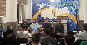 Alaca’da partililer bir araya geldi: Teşkilat çalışmaları masaya yatırıldı