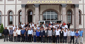 Alaca’da muhtarlarla toplantı