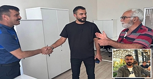 Yolda bulduğu altınları sahibine teslim etti