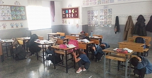 Alaca'daki okullarda eşzamanlı deprem tatbikatı