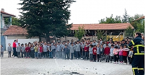 Alaca İtfaiyesi’nden Fatih İlköğretim Okulu’nda başarılı yangın tatbikatı