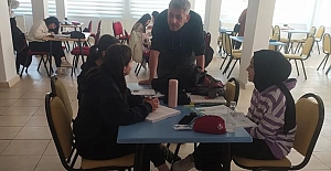 Emrullah Şahin’den sınavlara hazırlanan öğrencilere ziyaret