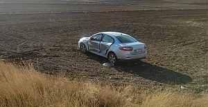 İki araç burun buruna çarpıştı: Yaralılar hastanede