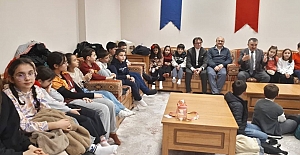 Berat Kandili’nde Alaca’da çocuklarla bir araya geldiler