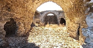 Alaca'daki bu kale yüzyıllara meydan okuyor