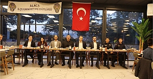 Emniyet mensupları iftarda buluştu