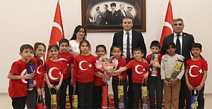 Kaymakam Dinçer, Atatürk İlkokulu öğrencilerini ağırladı