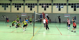 Voleybol turnuvasının müracaatları devam ediyor