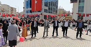 23 Nisan protokol ile şenlendi