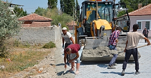 Özhan Mahallesi’nde kilittaşı çalışmaları sürüyor
