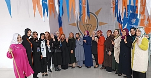 AK Partili kadınlar ‘Anneler Günü’nü kutladı