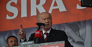 MHP Genel Başkanı Bahçeli: Dokuz başlı zillet korkuluğuna Çorum geçit vermez