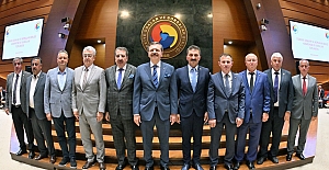 Yılmaz Kaya, M.Rifat Hisarcıklıoğlu’nun başkanlığındaki toplantıya katıldı