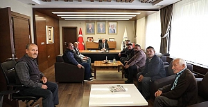 Muhtarlardan Başkan Arslan’a tebrik ziyareti