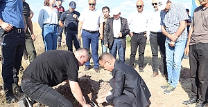 248 şehit adına Alaca'da 248 fidan toprakla buluşturuldu