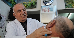 13 yaşında eline aldığı usturayı 64 yıldır bırakmıyor