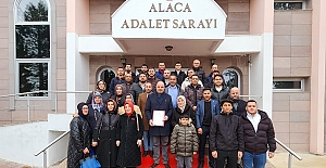 AK Parti Alaca İlçe Başkanı Mücahit Gürsoy mazbatasını aldı