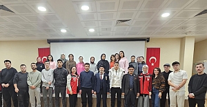 Alaca'da Üniversite öğrencileri, Şehit Aileleri ve Gaziler ile söyleşi yaptı