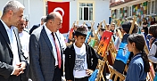 Büyükhırka Köyü'nde renkli sergi: Minik eller sanatla buluştu