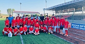 Alaca Belediyesi’nden geleceğin yıldızlarına destek: Yaz Futbol Okulu’nda forma dağıtımı yapıldı