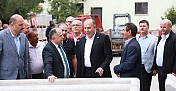 Alaca’da köylere hayvan sulağı desteği: 11 set sıvat dağıtıldı