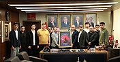 Alaca Belediye Başkanı Şerif Arslan’a Ülkü Ocakları’ndan anlamlı hediye